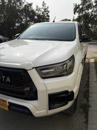 Toyota hilux revo Gr 2024