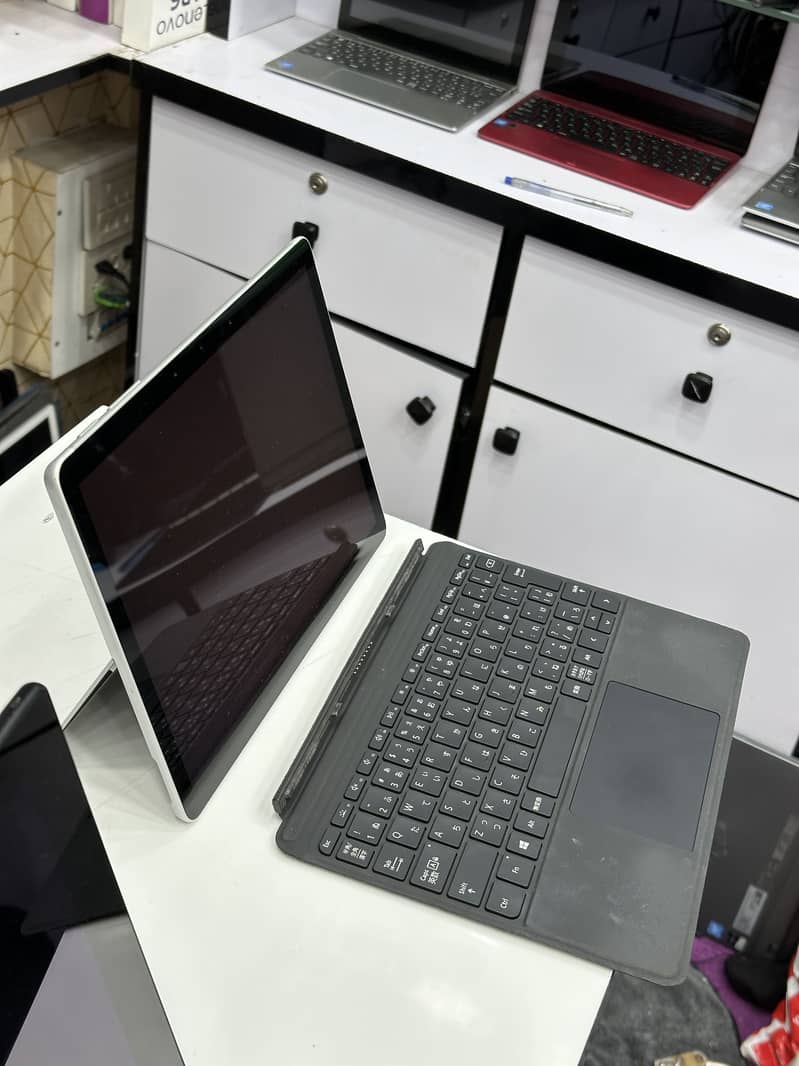 Surface Go 2 3