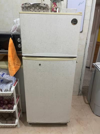 Philips Whirlpool Double Door Fridge – Excellent Condition – 50,000 (