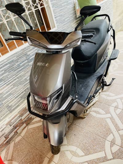 Revoo C32 Young Grea – Excellent Condition – Urgent Sale