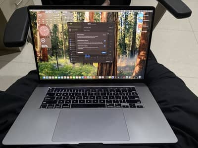 Macbook pro 19 16inch 1TB i9