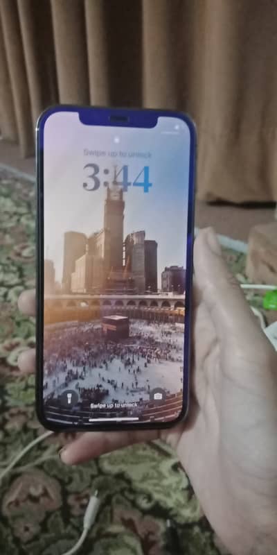 12 pro 256 gb FU with original charger