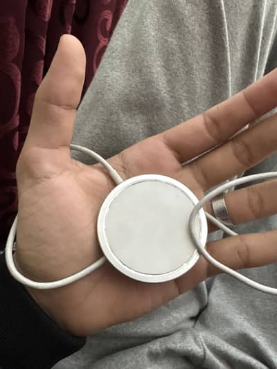 Wireless MagSafe charger