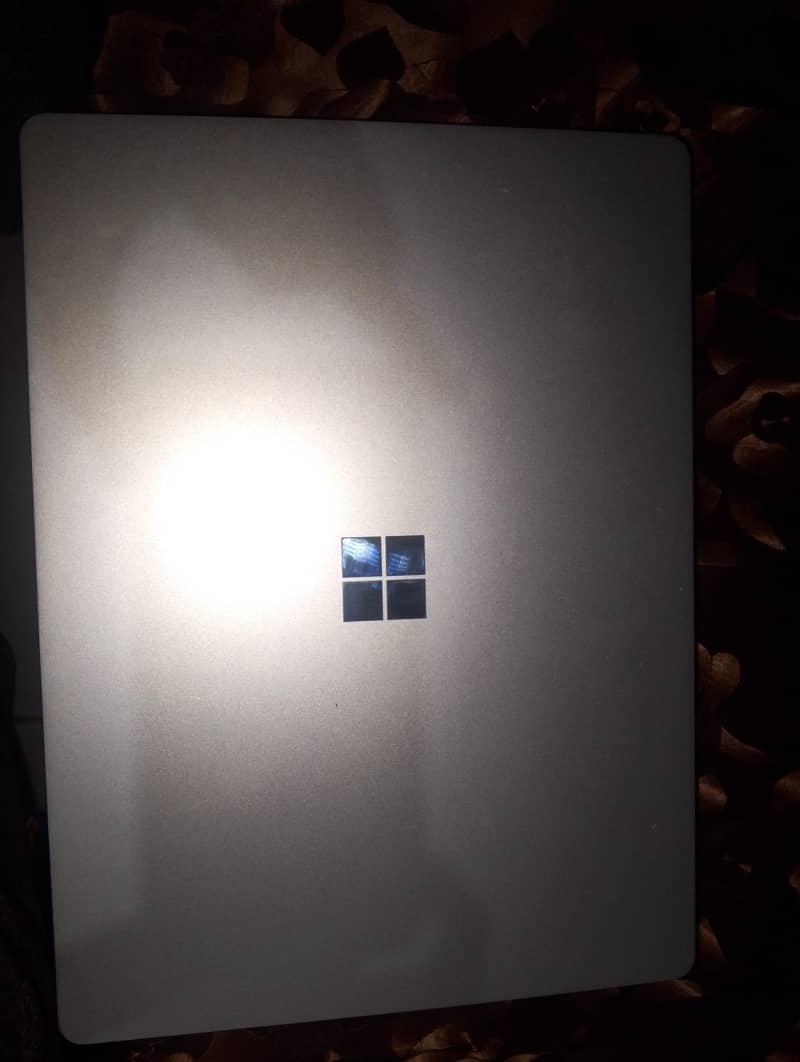 Microsoft window surface 4