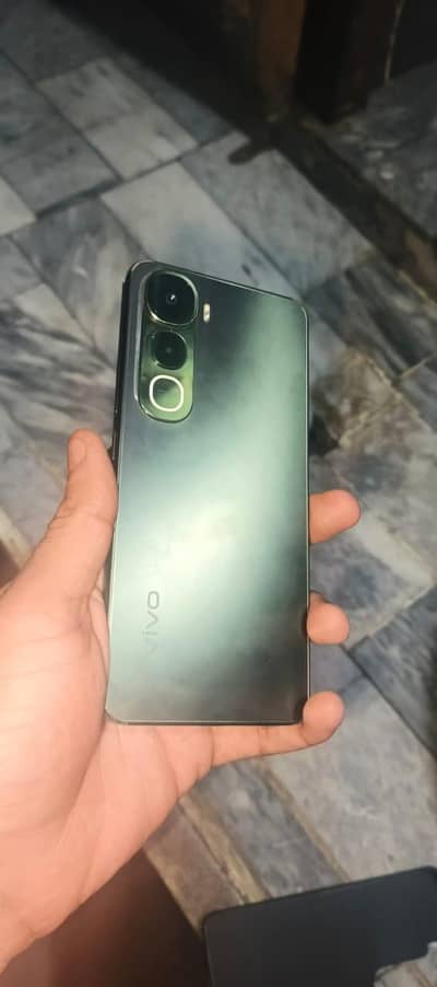 vivo y 400 for sale gree color