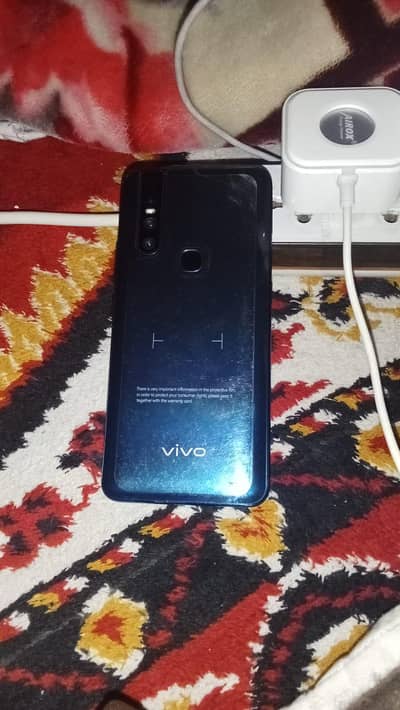 vivo v15
