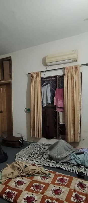 Bachelor Option Room For Rent In Gulberg 2