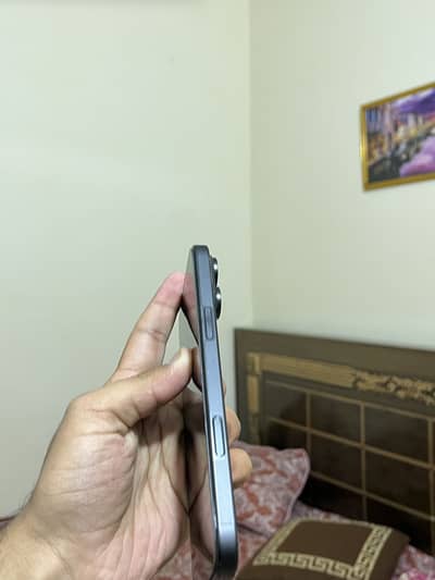 iPhone 16 pro max factory unlock