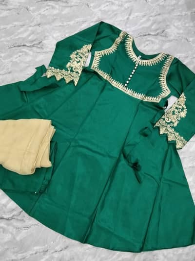 Ladies/Girls fancy 3pc