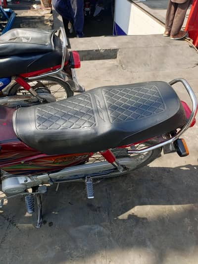 Honda CD70 original seat