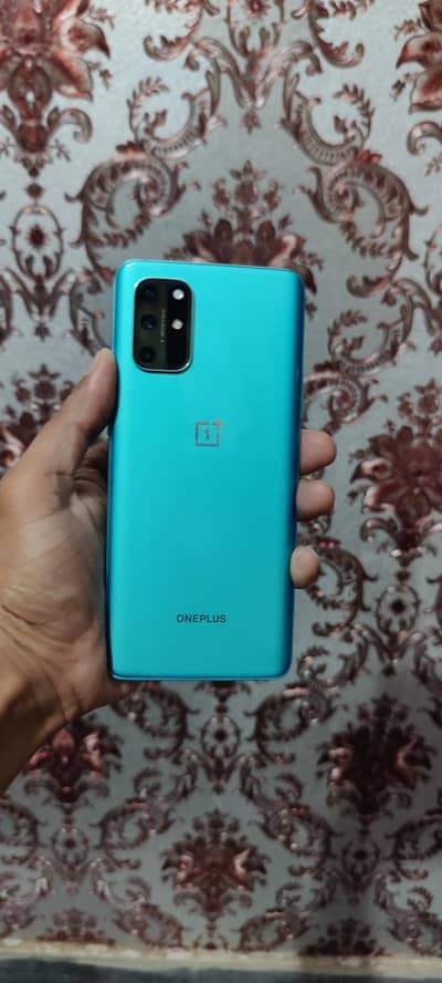 OnePlus 8t 12/256.  one line