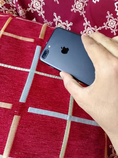 iPhone 7 Plus ( Pta Approved)