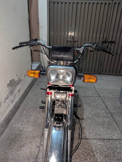 Honda CD 70 2022