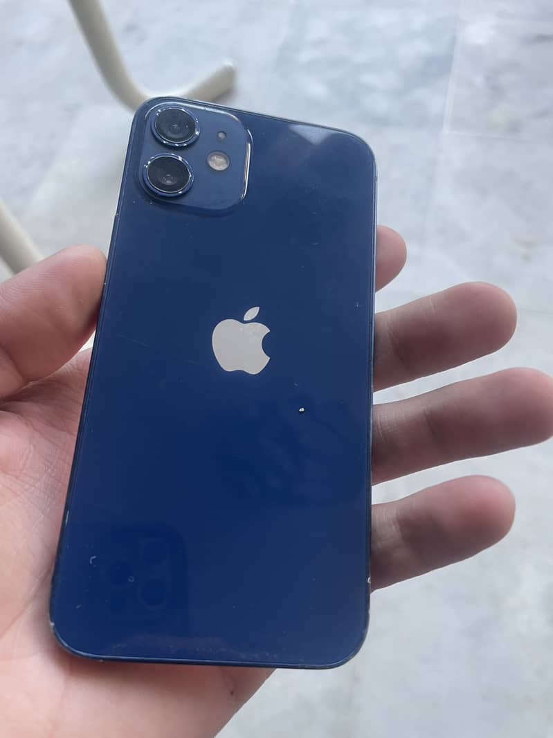 iPhone 12 mini 4