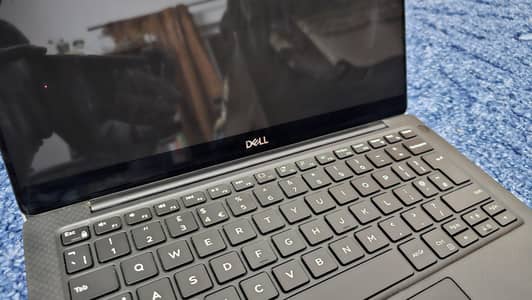 Dell XPS 13 9380 Core i7 8565U 16GB 512 GB