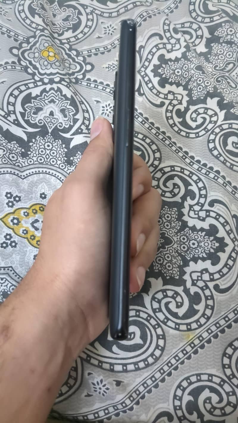 One plus 9 pro 5