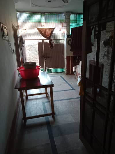 Chakri road or girja road se musalik gulafshan clony me Manisb rate py gr for sale