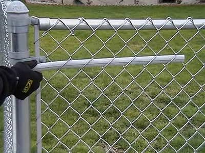Chain Link Fence Security Wire Razor Wire Barbed Wire Welded Mesh Jali