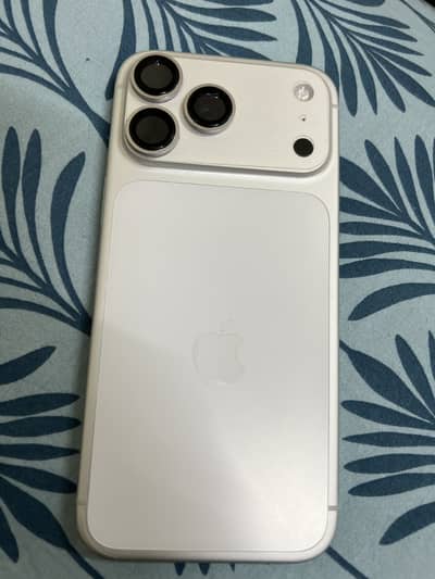 Apple iPhone 17 pro max FU just like brand new