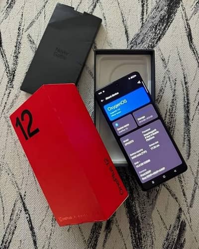 OnePlus 12 pro 12/256 GB 03238136155 My WhatsApp number