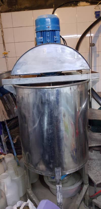 heavy juicer Mixture tank