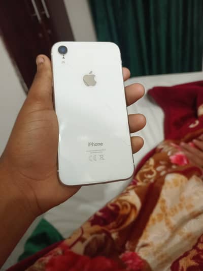 IPHONE XR JV . 64GB