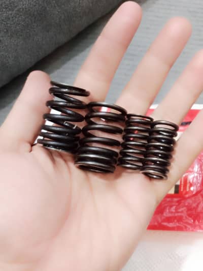 Honda 125 Valve Spring Genuine