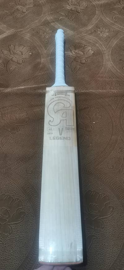 CA LEGEND CRICKET BAT