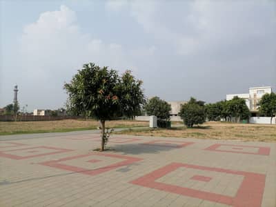 10 Marla Phase 2 Residential Plot With Possession For Sale In New Lahore City