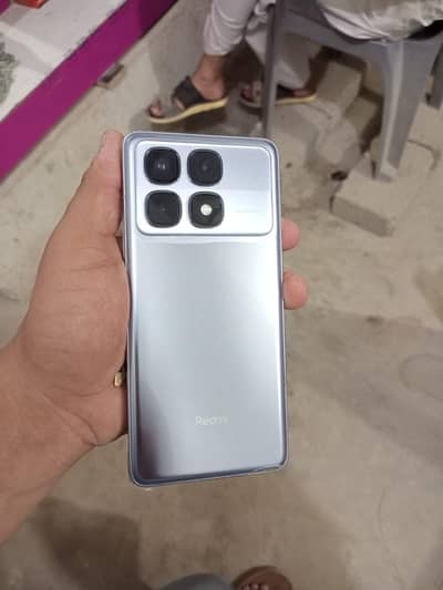 Redmi k70 ultra 12/256 c. p. approvd