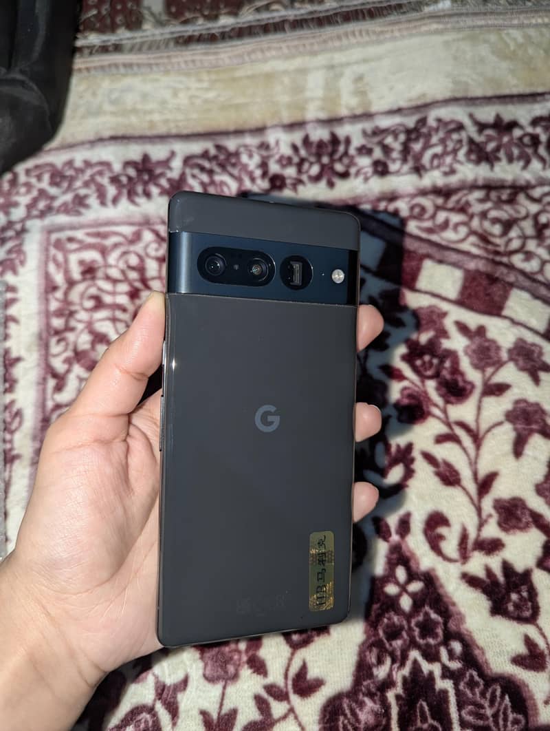 Google Pixel 7 pro 1