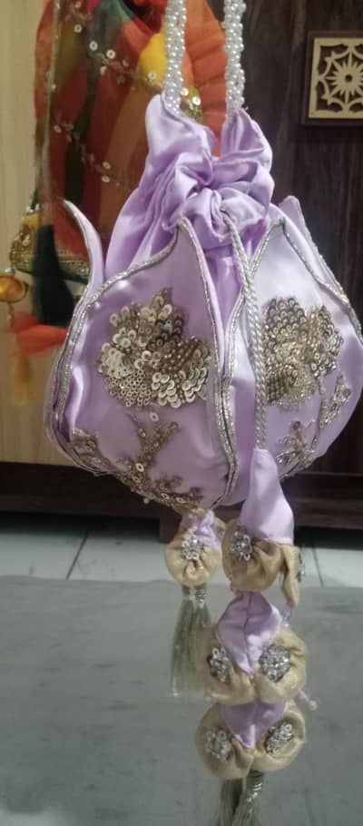 sale  clutches for women & kids