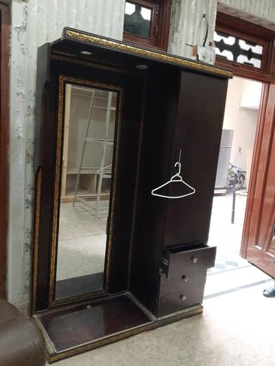 mirror wardrobe and drawers