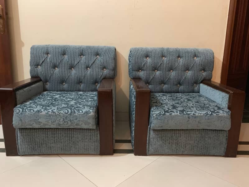 Solid Sofa set 4,1,1 0