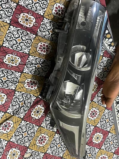 Altius gli ki front light spoiler for sale ha munasib Pasao ma lay jay