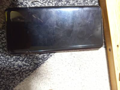 OnePlus 7 pro ha is ka board dead ha. price main negotiation ho sakta