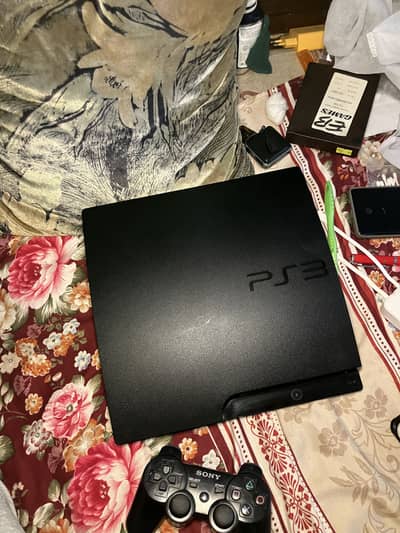 PS3 slim 320 gb in new condition jailbreak