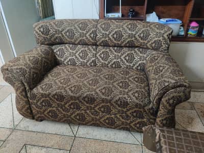 7 Seater Sofa Set for Sale – Neat & Clean Condition