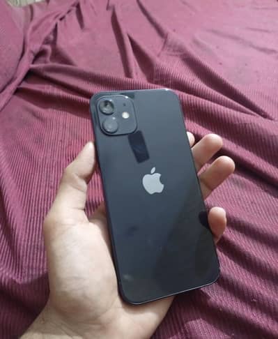 iPhone 12 factory unlock