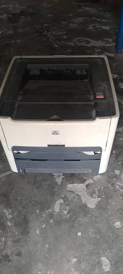 HP laser jet 1320 n