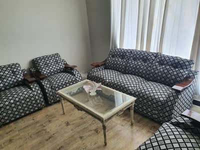 7 seater sofa set without table. . . . excellent condition