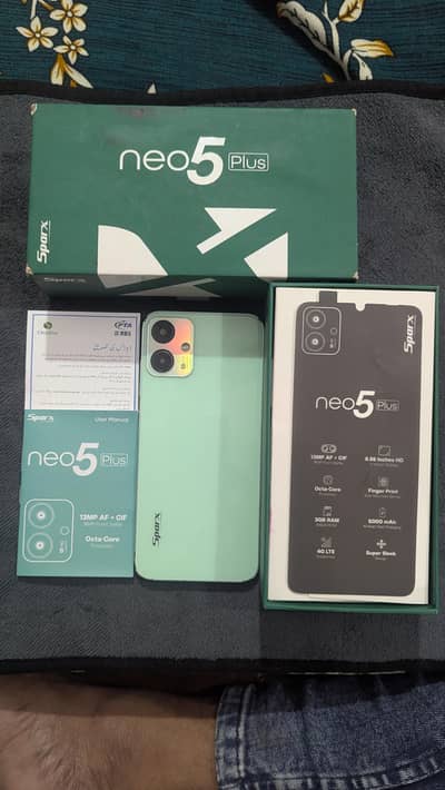 spark new 5 plus  3 + 64  with Box urgent sale