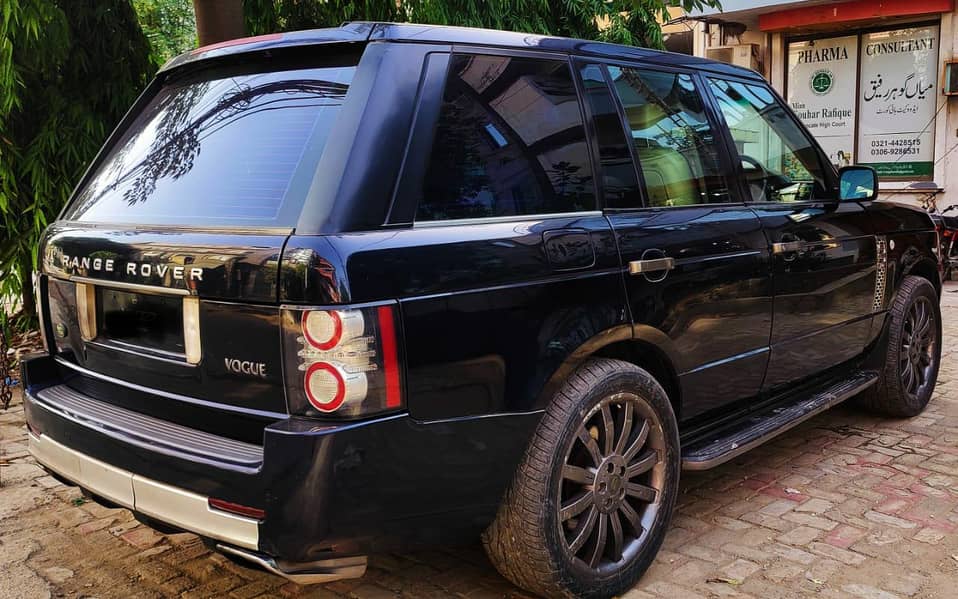 range Rover vouge 3