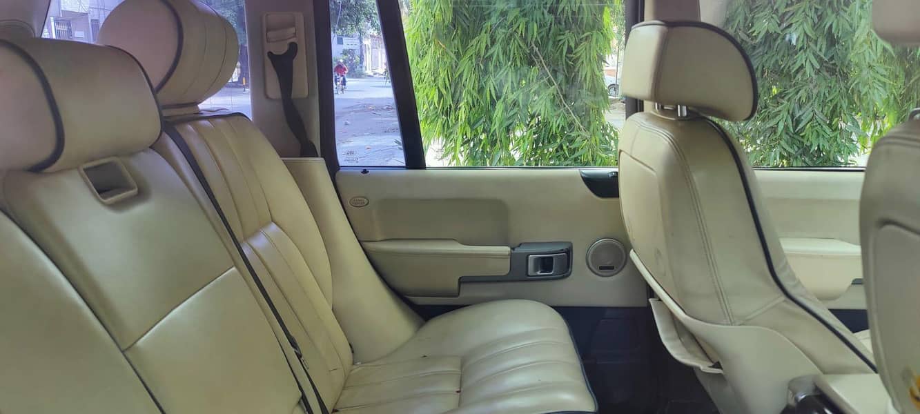 range Rover vouge 6