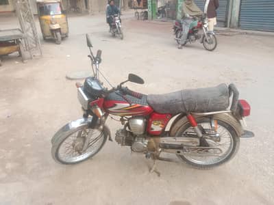 Yamaha YD 100 4 Stroke 2010 Model For Sale