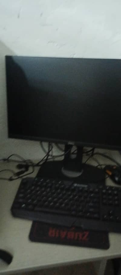 23 Inches Borderless Monitor