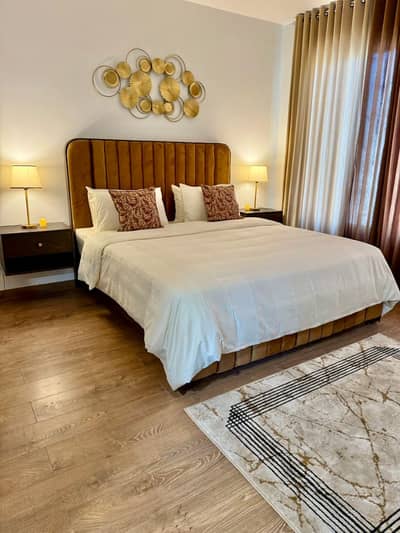 1 Bedroom Luxury Furnished Apartment is Available for Rent in Bahria Town Lahore