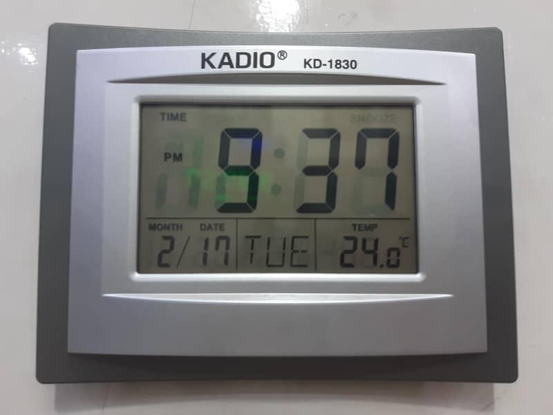 Digital Clock Digital Watch  Full Automatic Time Table Analog Clock 8