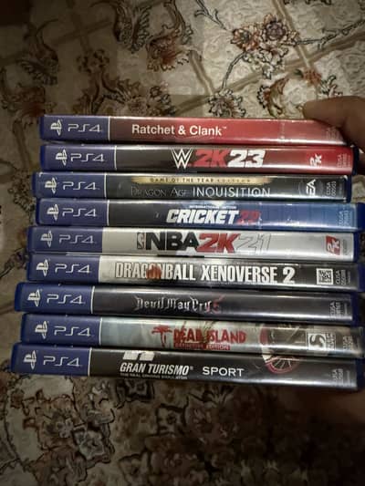 Ps4 games and controller