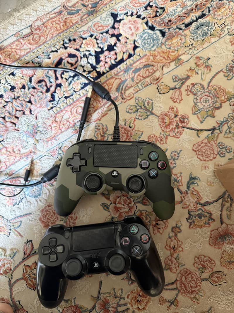 Ps4 games and controller 1